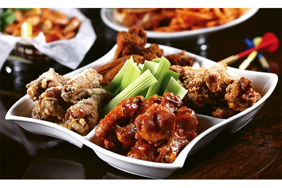 Best Place for Wings | Myrtle Beach, SC | Grand Strand Magazine
