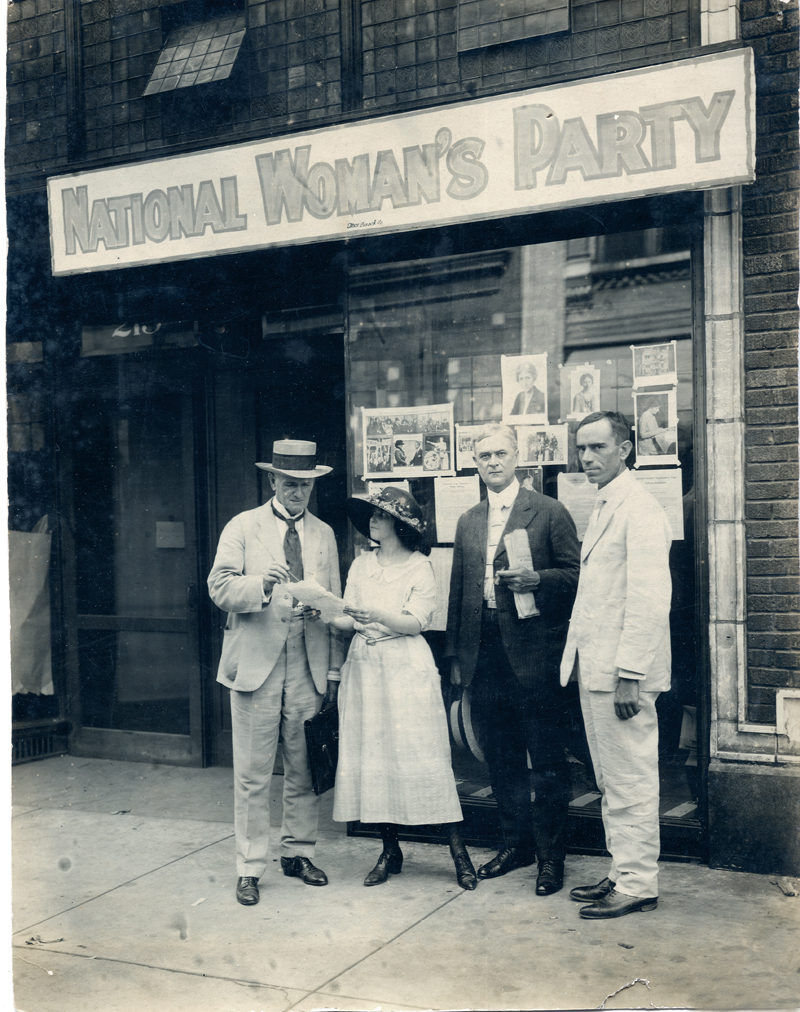 Anita Pollitzer with Tennessee Representative John Houk, Knoxville Mayor Ernest Neal, and Representative Brooks [R. I. Johnson], outside the National Woman’s Party Tennessee Headquarters, in August 1920. With her persistence, Senator Harry Burns of Tennessee changed his vote on the 19th Amendment, allowing the bill to become law and granting women the right to vote.