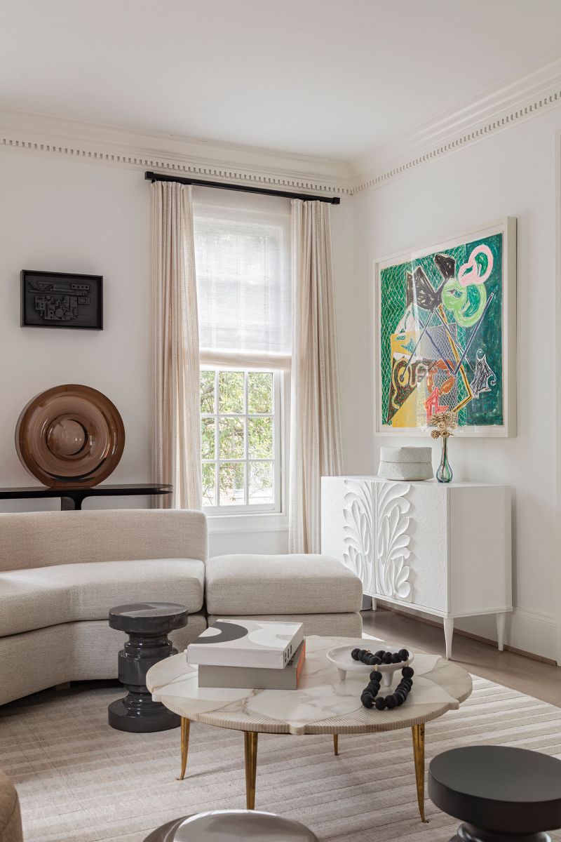 A remarkable contemporary art collection graces this South of Broad beauty. Curated by Spoleto board member Lee Bell and his husband, Fotios Pantazis, the pieces were the inspiration for the subtle and sophisticated interior design highlighted by unusual shapes and silhouettes.