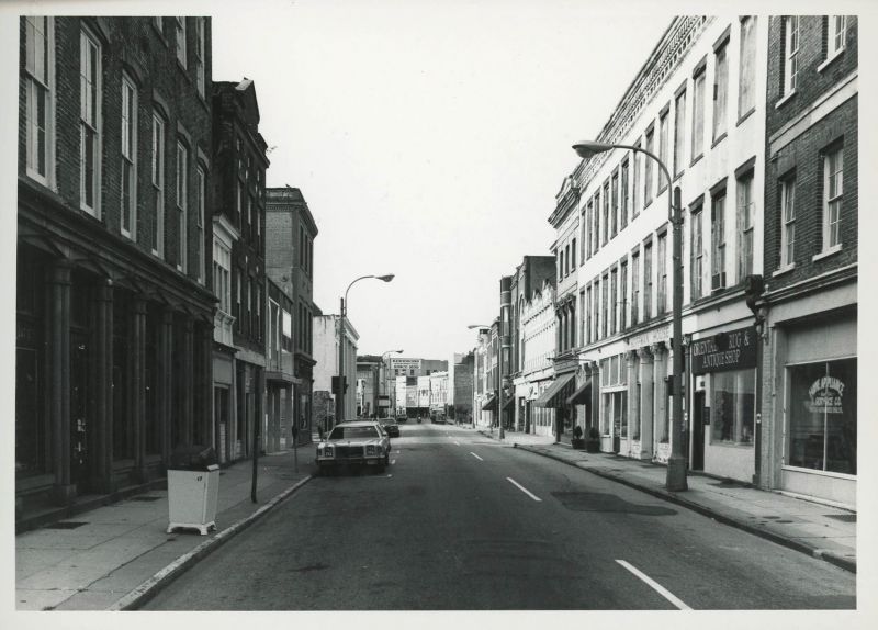 1977: Looking north on King