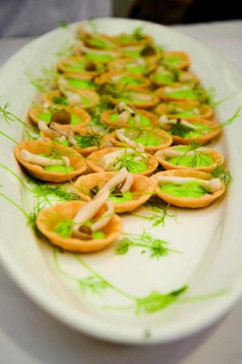 Fava bean tartlet and pickled beech mushrooms mulled in salt and truffle oil from Oak