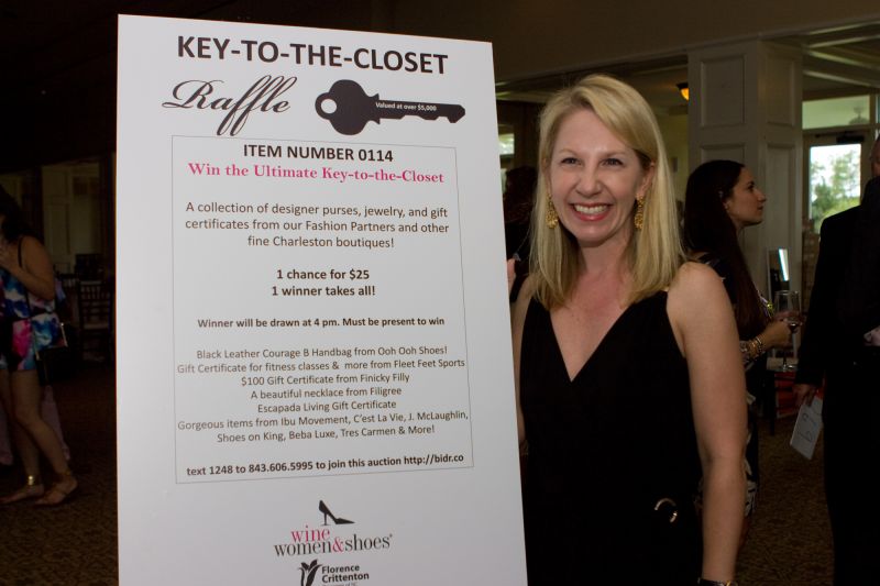 Guest Amy Florez won the raffle item ”The Keys to the Closet“ and tons of fabulous prizes!