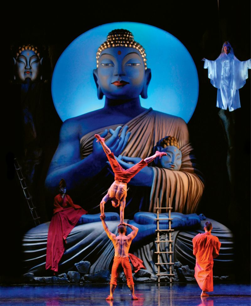 Spoleto’s 2008 American premiere of Monkey: Journey to the West by Chinese actor and director Chen Shi-Zheng, featured a pop and classic opera blend, complete with acrobats and a giant Buddha custom created for the Sottile stage.