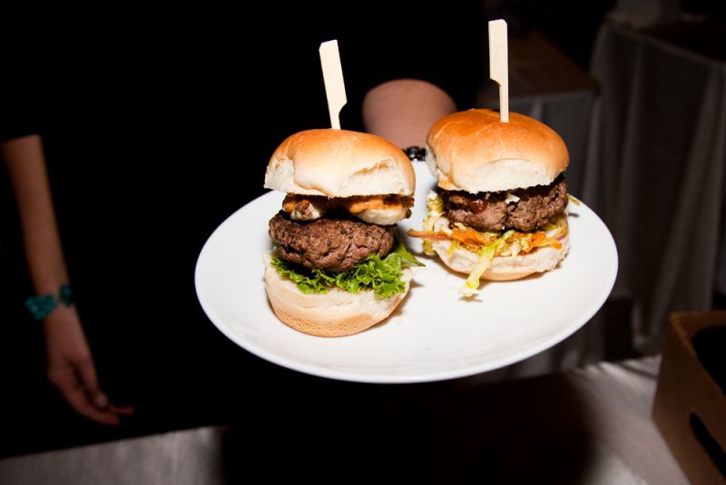 Sesame Burgers served up two different flavors of hormone-free Memphis-style sliders.
