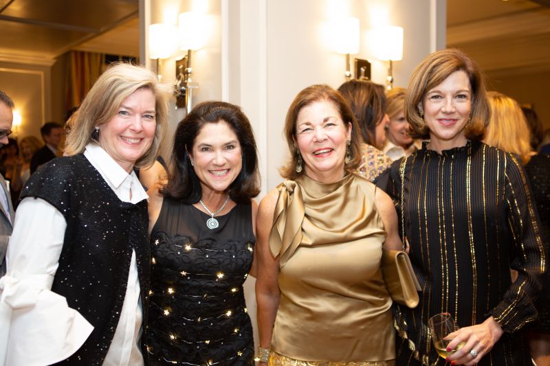 Scottie Neill, auction chair Leslie Richardson, Garden &amp; Gun founder and CEO Rebecca Wesson Darwin, and Betsy Blue