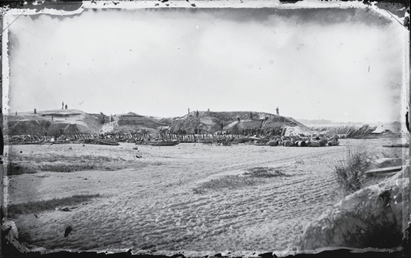 After Confederate forces abandoned Fort Wagner, Union troops took over.