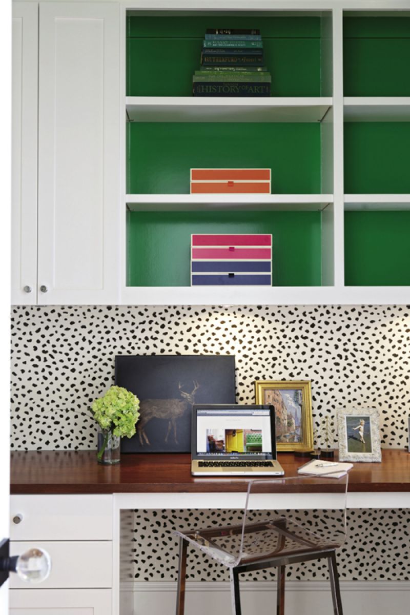 Becky’s office is a tiny jewel box done up in high-gloss green paint and cheetah-print wallpaper. “It’s my sweet escape,” she says.