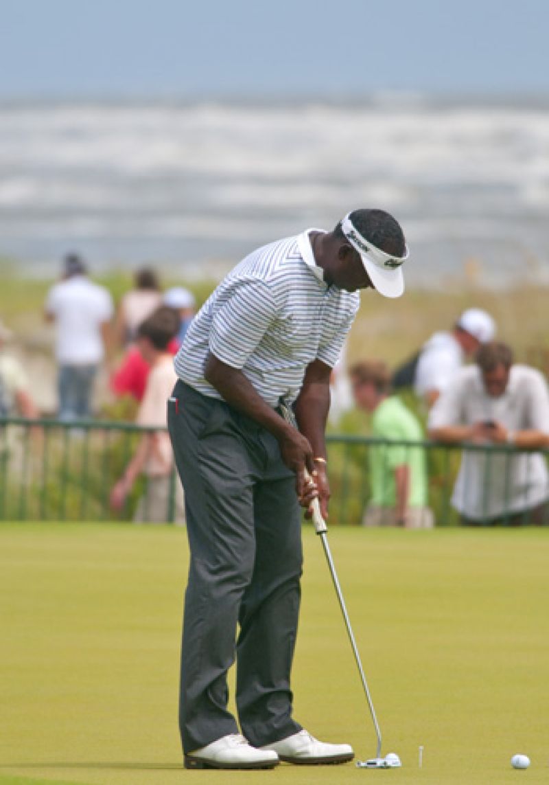 Vijay Singh on the practice green after an impressive 3 under round today.