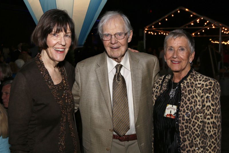 Harriet and Dick Smartt with Fran Lambrecht