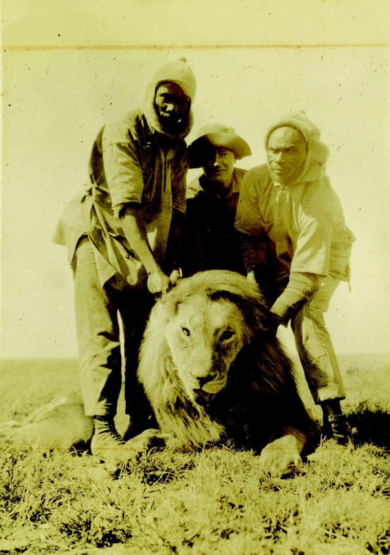 Gertie (center) on her first safari in Kenya in 1927