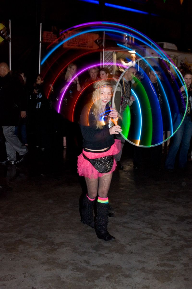 Catherine Hay&#039;s dazzling hoop dance stops the crowd in their tracks