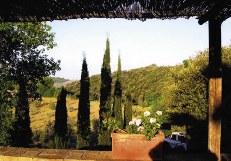 In Tuscany, Massi and Natasha typically arrange for the group to stay at a comfortably rustic farmhouse, where you “can smell th