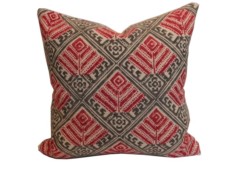 Zafaran Decorative Pillow.001.jpg