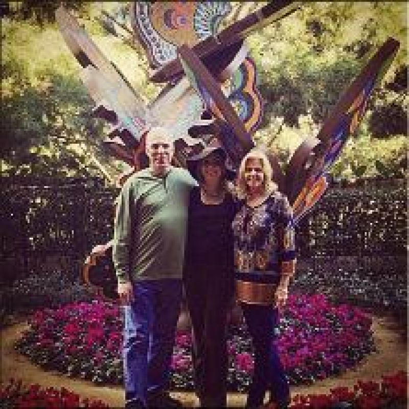 Family Ties: Elise with her parents, Victor and LuAnne, at the Wynn hotel in Las Vegas for American Idol episode 11, when the judges cut the contestants from 70 to 42