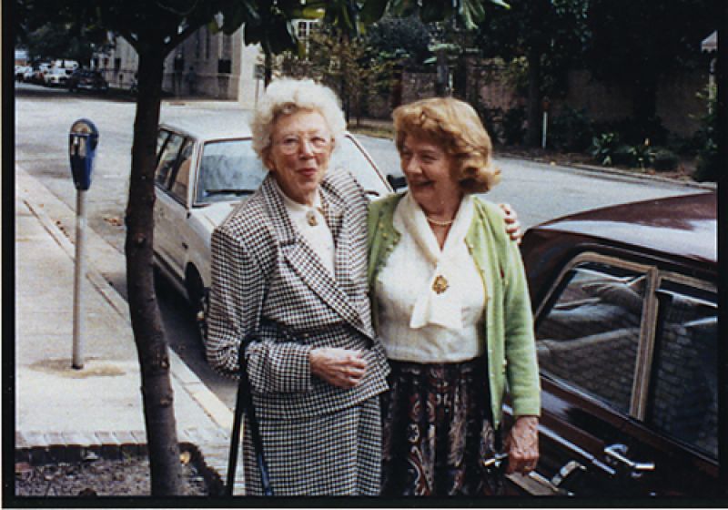Kay Brown and Alicia Rhett in Savannah, Georgia, in 1991