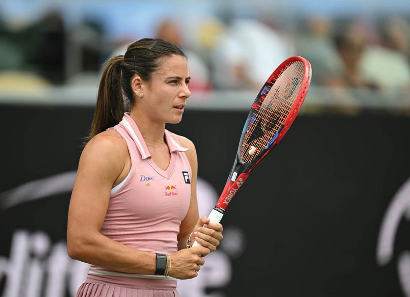 Match Maker: Charleston's own Emma Navarro has become one of the most  relentless&mdash;and relatable&mdash;forces in women's tennis | Charleston SC |  Charleston Magazine